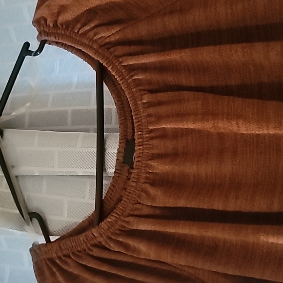 Beautiful Peasant Style Tunic - Picture 9 of 12